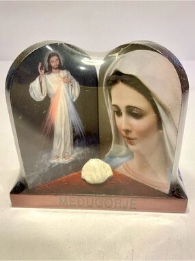 Medugorje Acrylic Religious Souvenir Virgin Mary Divine Mercy Jesus Relic Stone